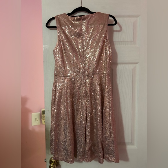 Large Sparkly Dress - Picture 2 of 2